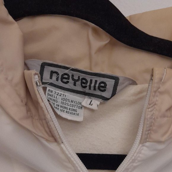 Neyelle White and Tan Windbreaker Size Large - Picture 5 of 11